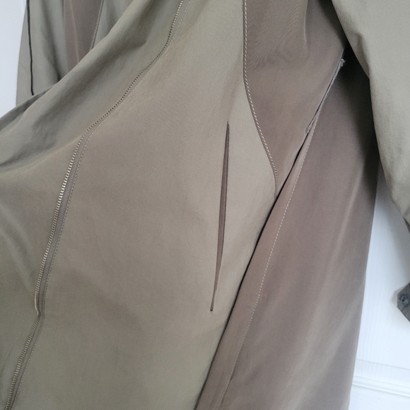 Womens fall trench - Picture 3 of 6